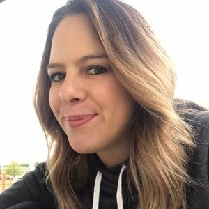 Meet your Posher, Annie